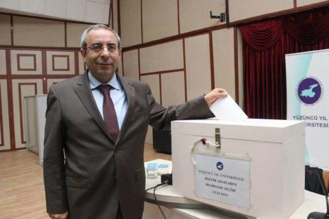Yy&uuml; de Rekt&ouml;rl&uuml;k Se&ccedil;imi 2