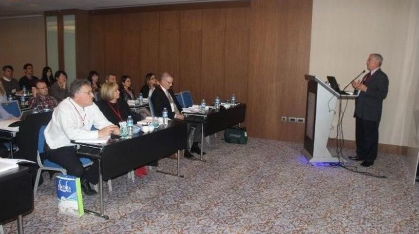 Er&uuml; Uluslararası Kurs D&uuml;zenledi