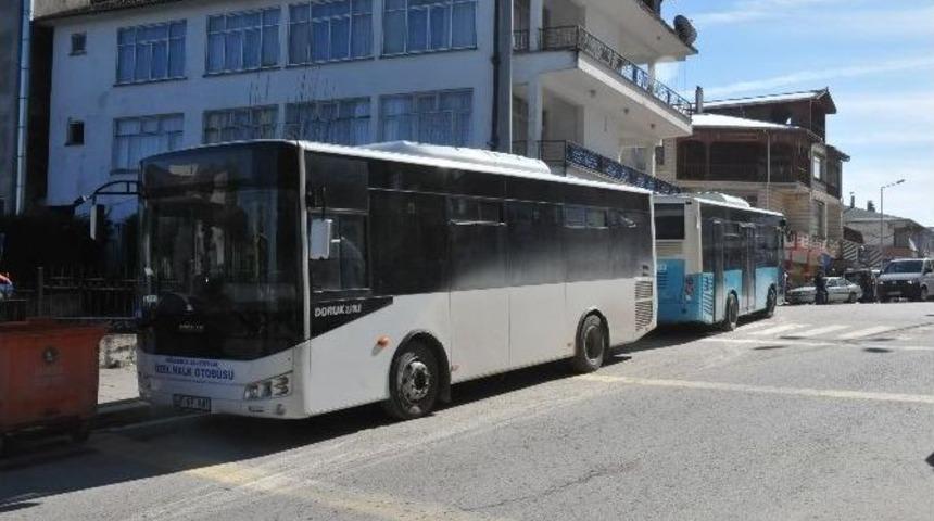 Eylem Yapan Otob&uuml;s&ccedil;&uuml;lere 9 Bin 600 Lira Ceza Kesti