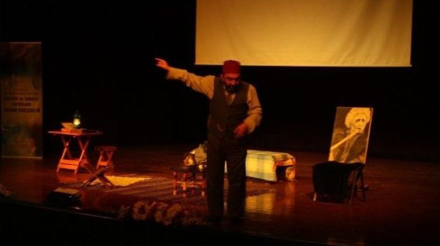 Oyuncu Ahmet Yenilmez, Safahat&rsquo;ı Canlandırdı