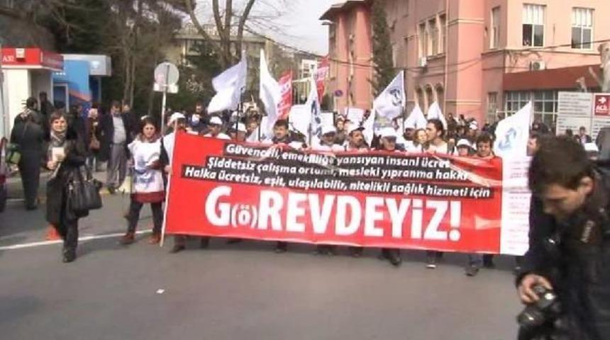 Sağlık &Ccedil;alışanları Eylemde (1)