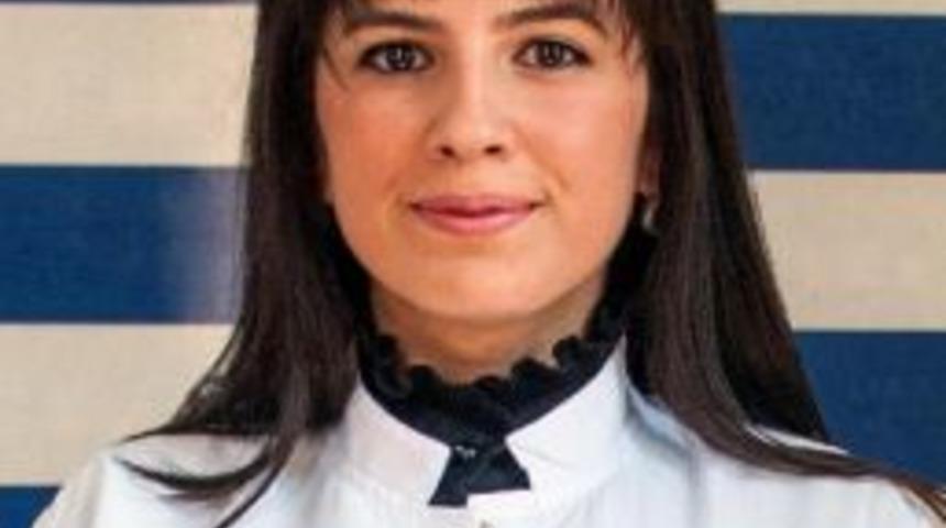 Diyetisyen &Ccedil;apaş: Yemeklerin Tadına Bakmadan Tuz Eklemeyin