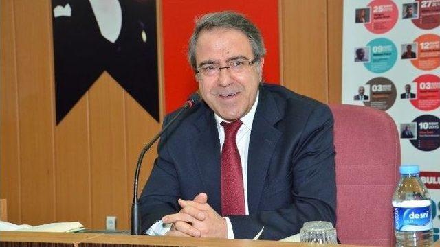 Yazar Mustafa Armağan mehmet Akif Ersoy’u Anlattı