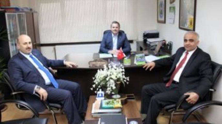 T&uuml;rkyılmaz, To&ccedil; Bir-sen Genel Başkan Vekilini Ziyaret Etti