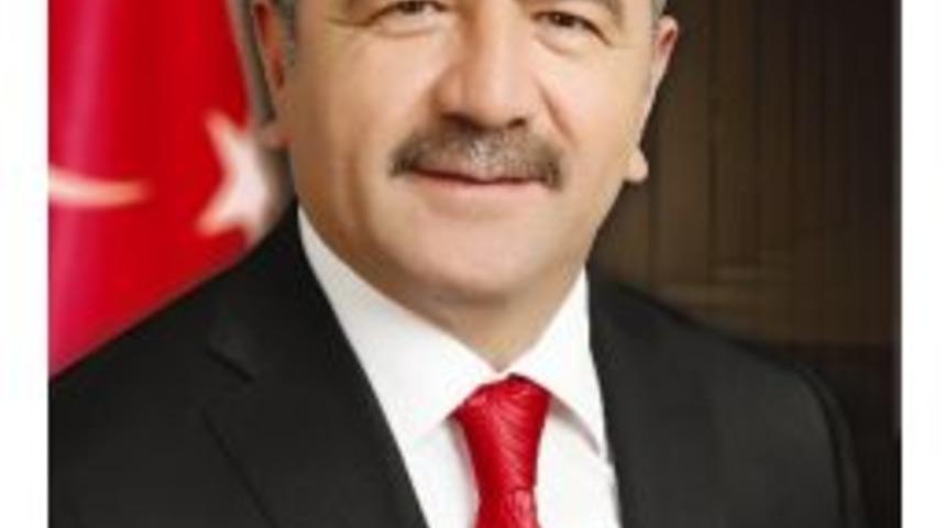 Niğde Belediye Başkanı Faruk Akdoğan&rsquo;dan Tıp Bayramı Mesajı