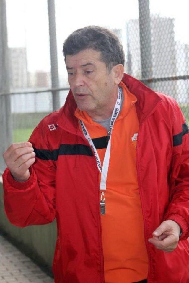 Adanaspor'da Hedef Üst Sıralar