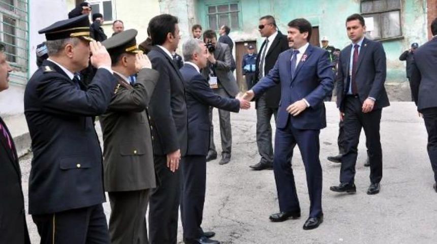 Macaristan Cumhurbaşkanı Ader, K&uuml;tahya'da Milli Kahramanlarının M&uuml;ze Evini Ziyaret Etti