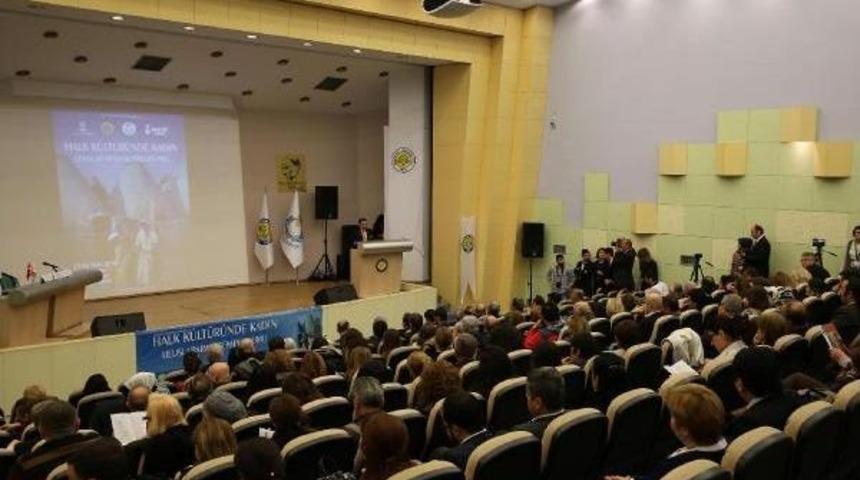 Şanlıurfa&rsquo;Da Uluslararası Kadın Sempozyumu D&uuml;zenlendi