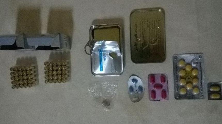 Yozgat Jandarma Yol Kontrol&uuml;nde Uyuşturucu Madde Ele Ge&ccedil;irdi