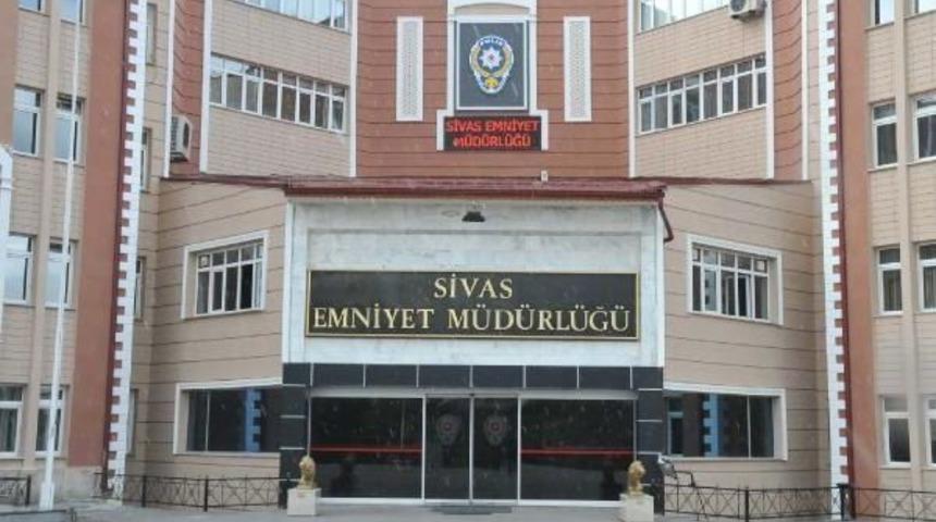 At Least 10 Policemen Detained In Illegal Wiretapping Case