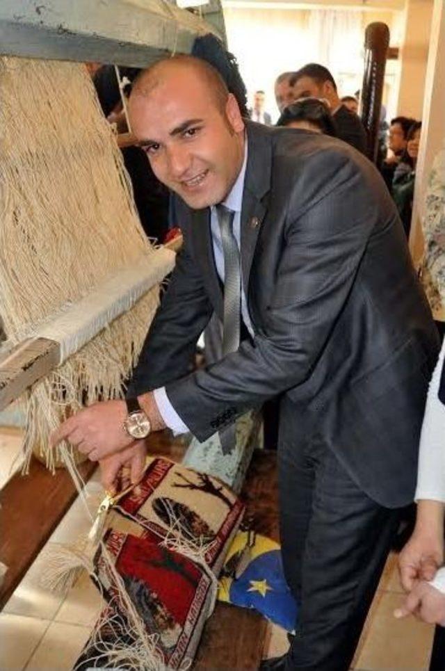 Kaymakam İnci&rsquo;den Halı Dokuma Kursu&rsquo;na Ziyaret 1