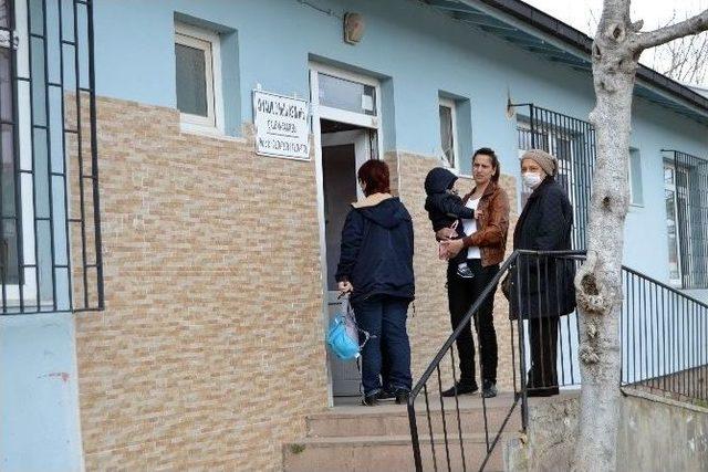 Ayvalık’ta Doktorlar İş Bıraktı