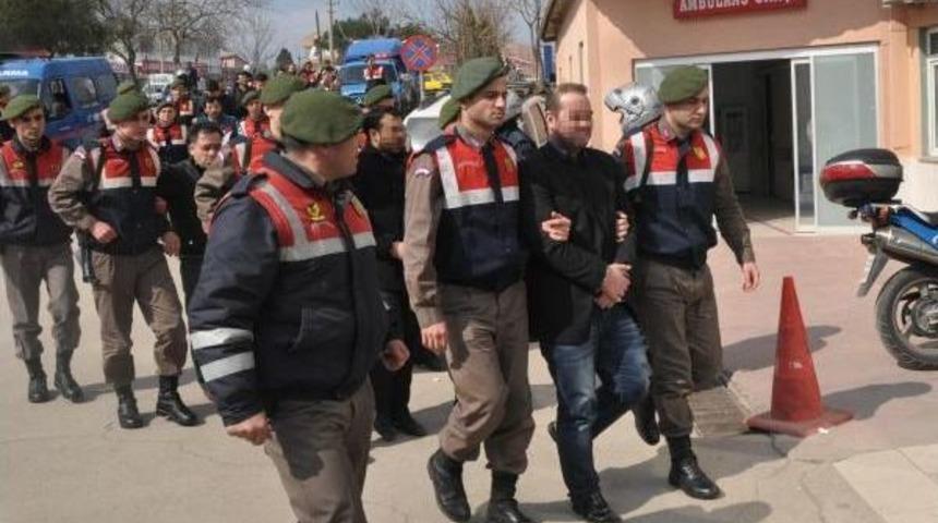 Uyuşturucu Satıcılarına &lsquo;Şah Mat 2&rsquo; Operasyonu: 14 G&ouml;zaltı