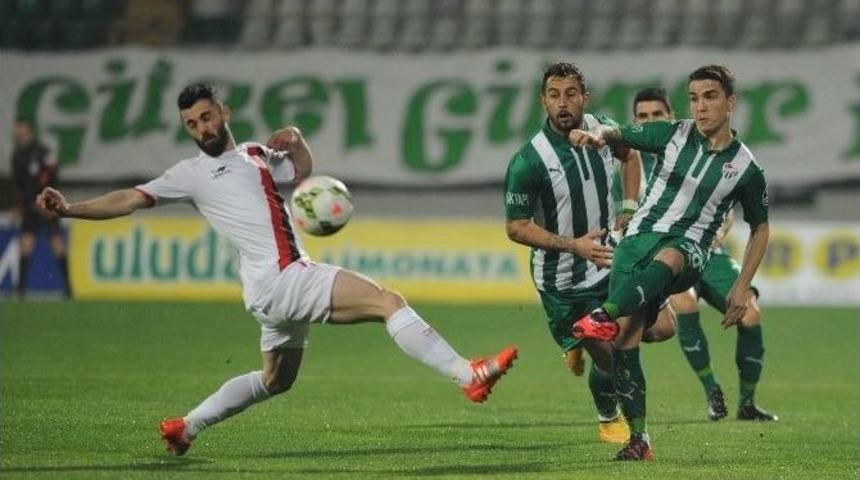 Bursaspor En &Ccedil;ok Gol Atan Takım &Uuml;nvanını Geri Aldı