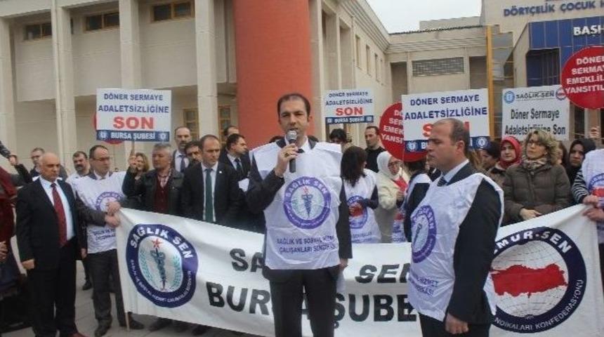 Sağlık &Ccedil;alışanları Bayramı Eyleme &Ccedil;evirdi