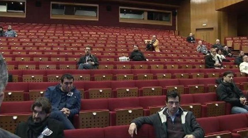 Erol B&uuml;y&uuml;kbur&ccedil;'a Ilk T&ouml;ren Cemal Reşit Rey'de (1)