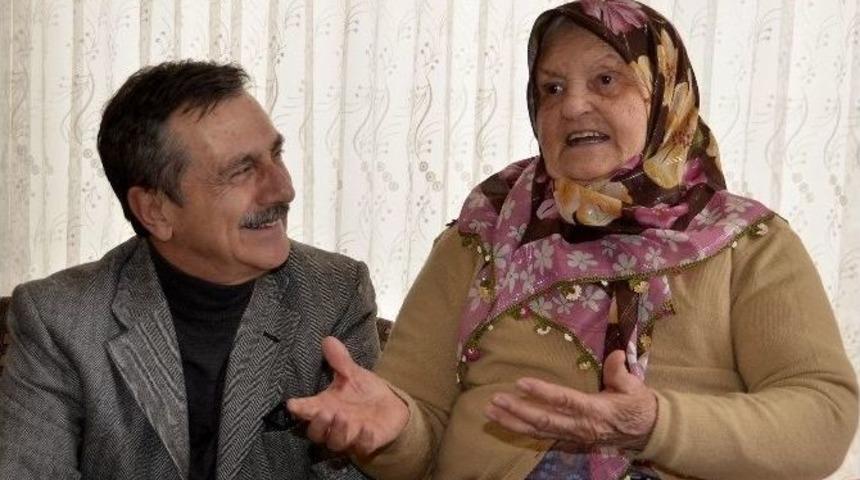 Muhta&ccedil; Vatandaşların Yardımına Tebev Koşuyor