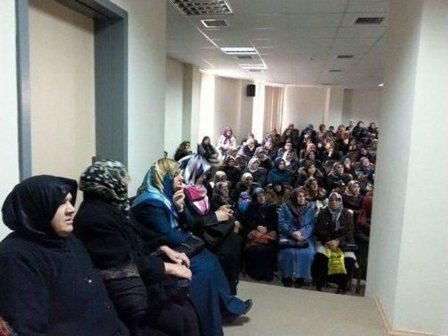 Ak&ccedil;akoca M&uuml;ft&uuml;l&uuml;ğ&uuml;nden Kadınlara &Ouml;zel Konferans 2