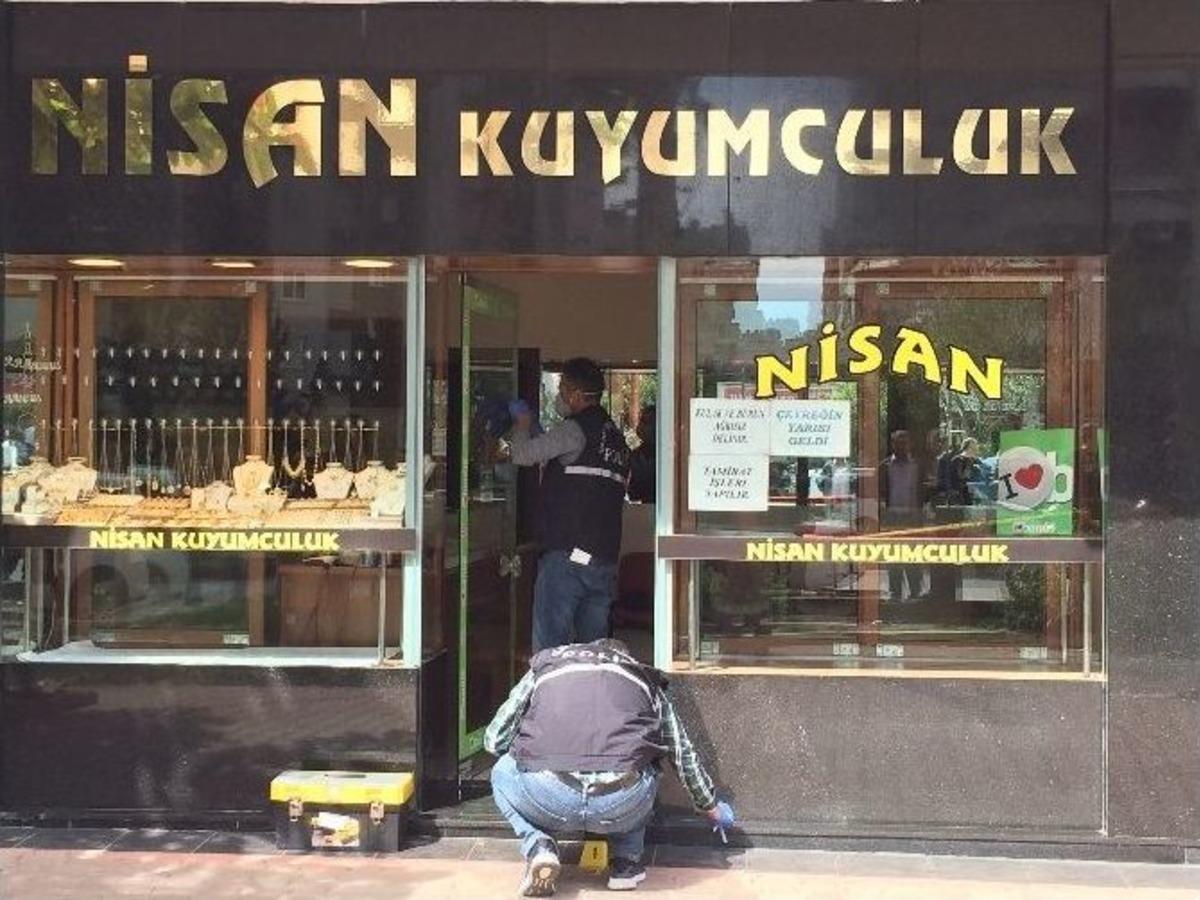 Silahlı Soygun Girişimi Kamerada