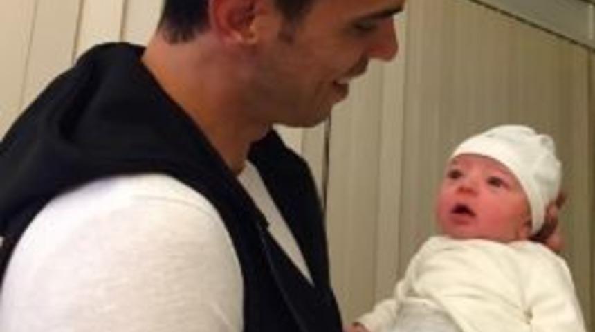 Kenan Sofuoğlu Baba Oldu