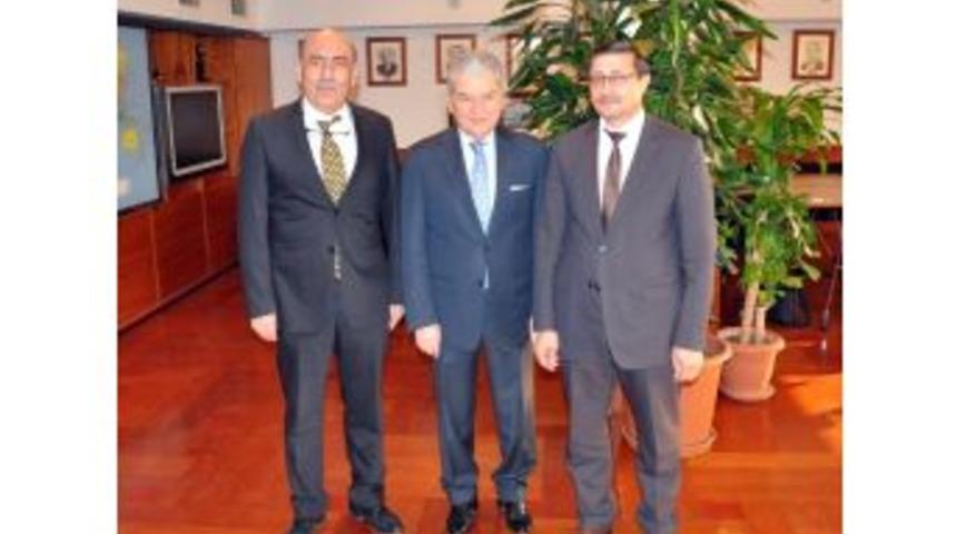 Didim Ticaret Odası, İzto Ve Kruvaziyer Platformu Başkanı Ekrem Demirtaş&rsquo;ı Ziyaret Etti