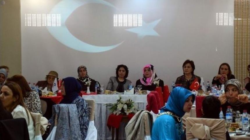 Polis Eşleri Kaynaşma Yemeğinde Buluştu