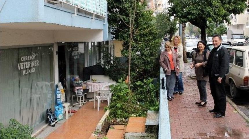 30 Yıllık Apartmanın Temelinde Oluşan &Ccedil;ukur, Bina Sakinlerini Sokağa D&ouml;kt&uuml;