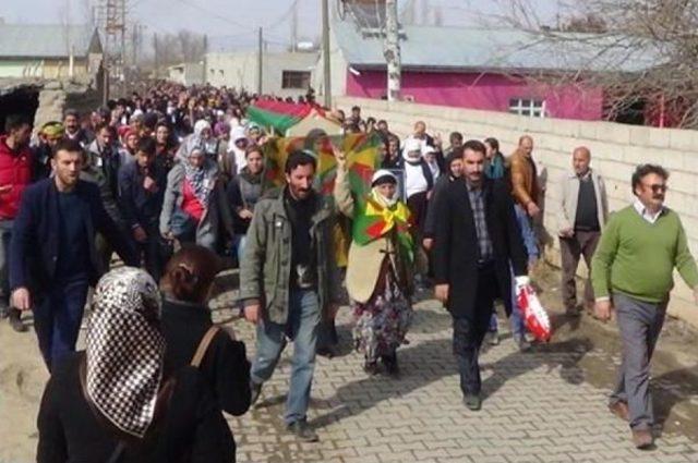 Mayın Patlaması Sonucu &Ouml;len Ypg li Kadının Cenazesi Iğdır da Toprağa Verildi 1