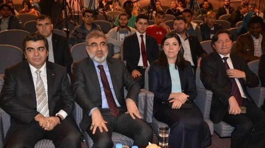 Enerji Ve Tabii Kaynaklar Bakanı Taner Yıldız: