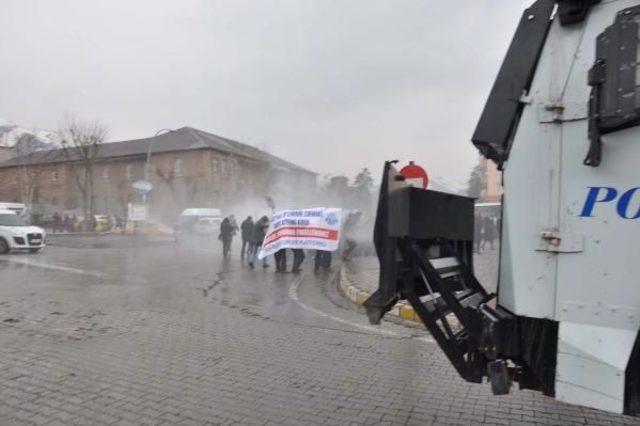 Muş'ta Protesto Gösterisinde 3 Kişi Yaralandı, 15 Kişi Gözaltında