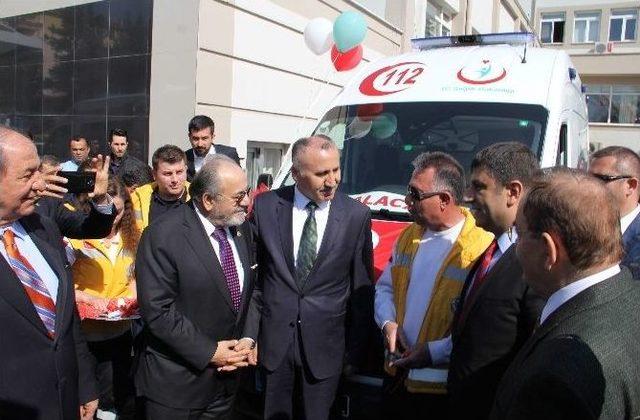 Sağlık Bakanlığı’ndan Çorum’a 8 Ambulans