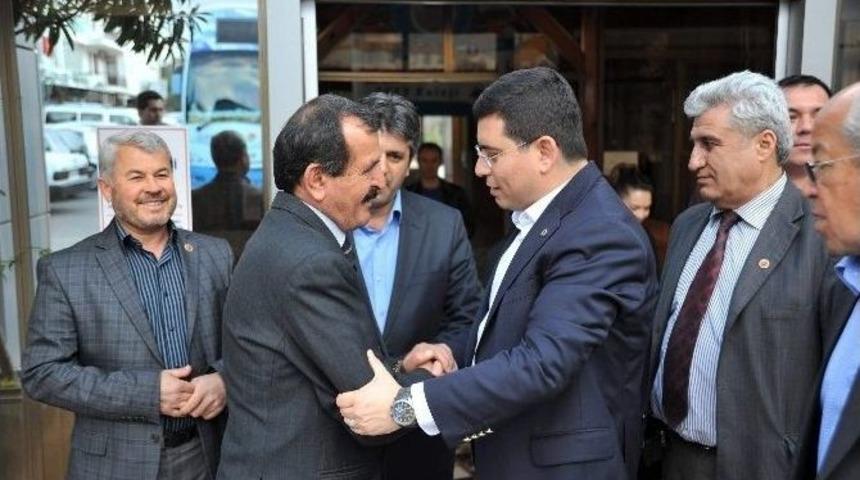 Başkan T&uuml;t&uuml;nc&uuml;&rsquo;ye, 1000 &Ouml;ğrenciyle Teşekk&uuml;r S&ouml;z&uuml;