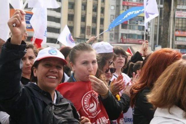 Kimi Hak, Kimi Ekmek Peşinde 1