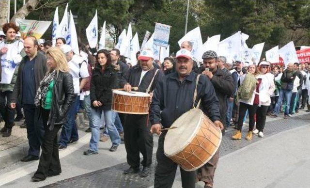 Kimi Hak, Kimi Ekmek Peşinde 2