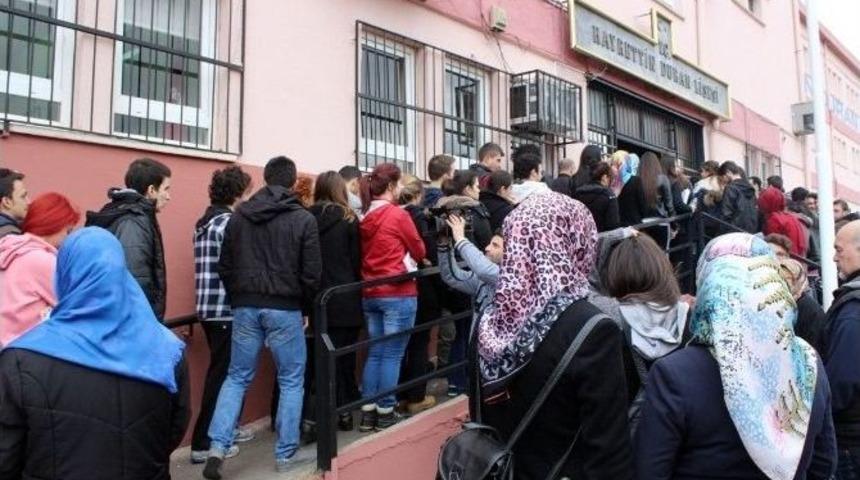 İzmir&rsquo;de Ygs Heyecanı