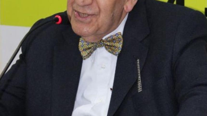 Hızlan: Bir Insanı Incitmeden Eleştirmeyi Haldun Taner&rsquo;Den &Ouml;ğrendim