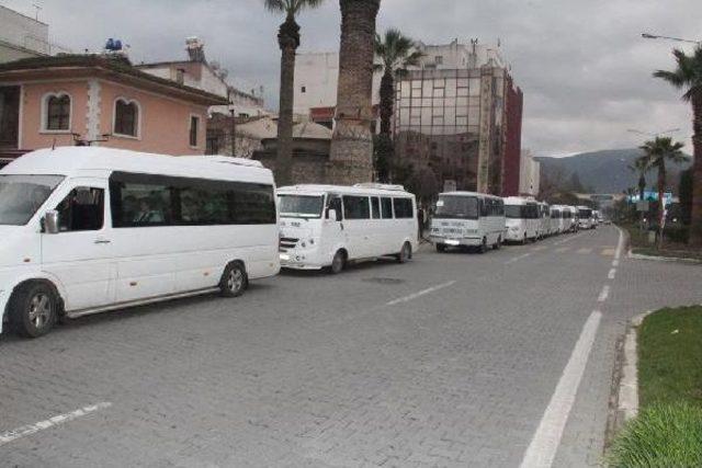 Selçuk'ta Ygs'ye Giren Öğrenciler Için Belediye Araç Kiraladı