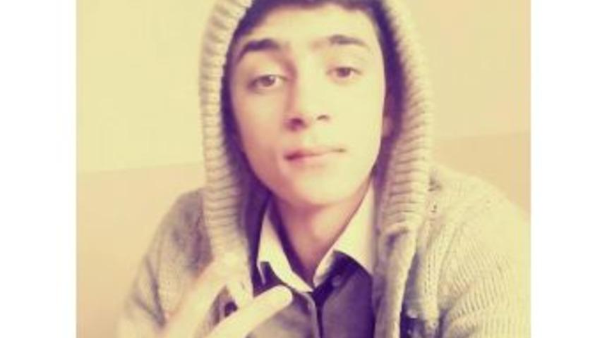 Denizli'de Aniden Fenalaşan Liseli Gen&ccedil; &Ouml;ld&uuml;