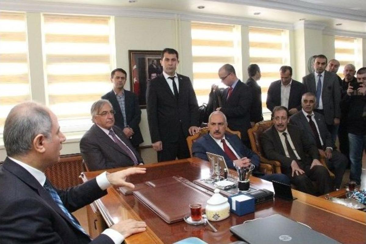 Bakan Ala&rsquo;ya Sevgi Seli