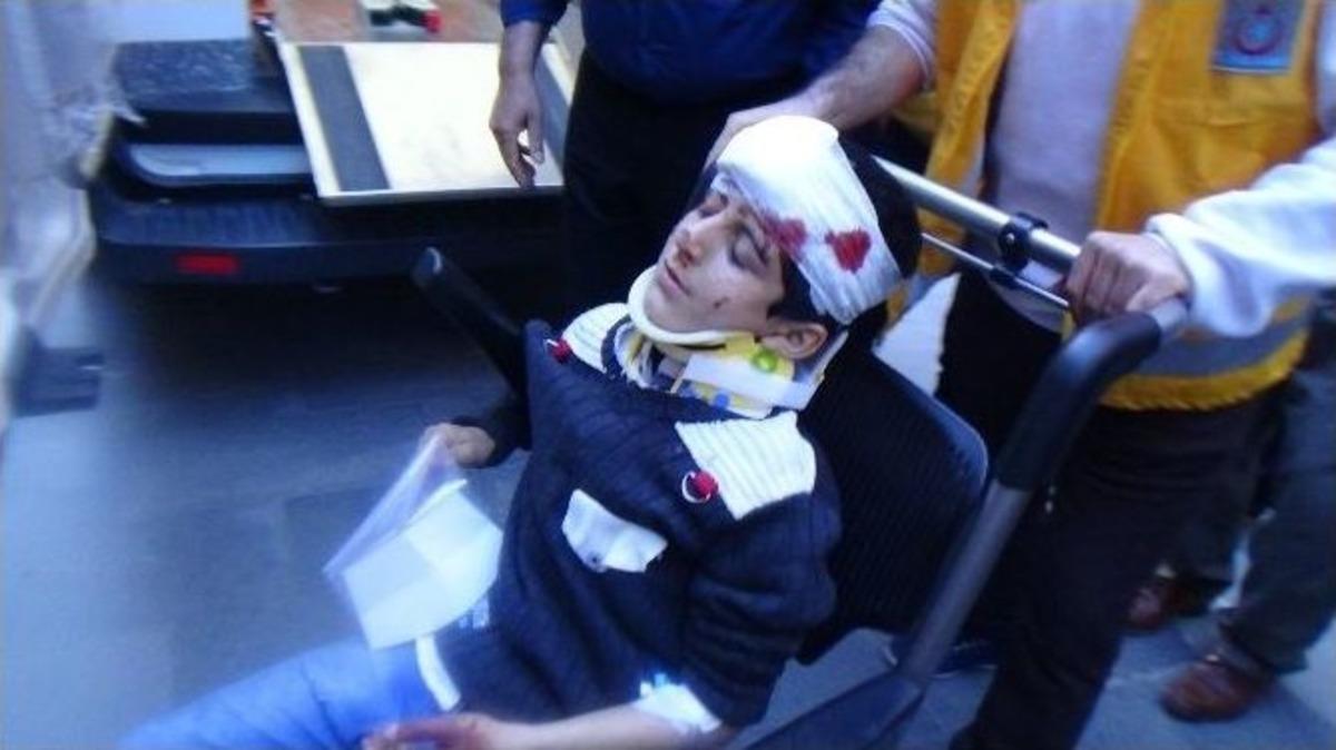 Batman&rsquo;da Trafik Kazası: 13 Tarım İş&ccedil;isi Yaralandı