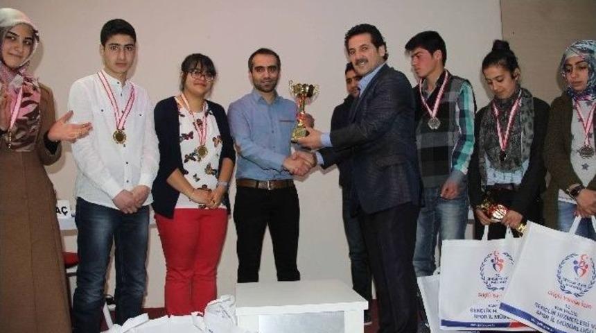 &lsquo;fikirler Konuşuyor&rsquo; M&uuml;nazarası