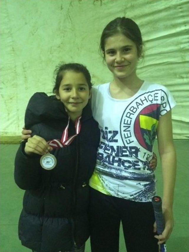 Aydınlı Minik Tenisçiler İzmirden Başarı İle Döndü 2