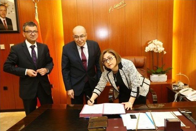 D&uuml;zbağ Projesi&rsquo;nde İmzalar Atıldı 1