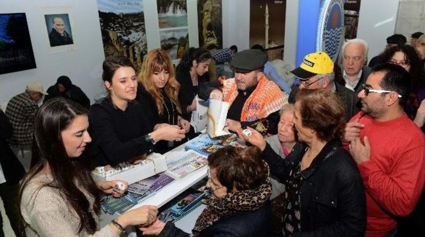 Mersin Büyükşehir Belediyesi Ankara’da 1 Ton Portakal Dağıttı