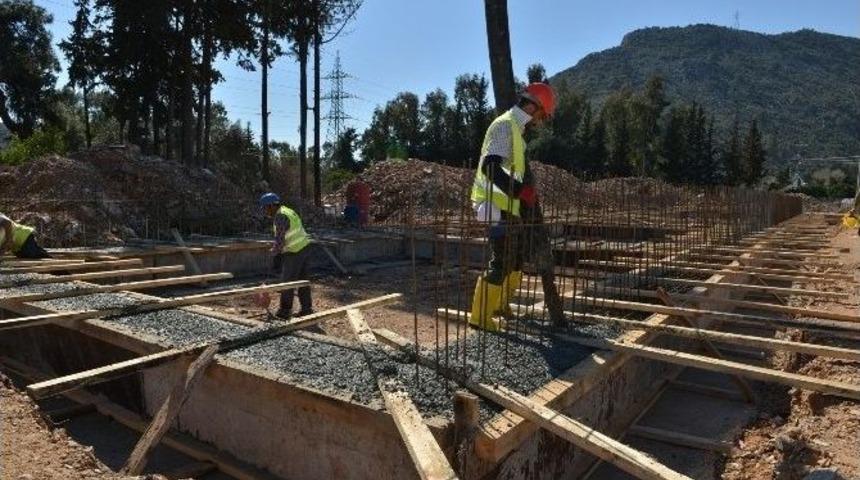 Konyaaltı Belediyesi &Ccedil;&ouml;p Tesisinin Temelini Attı