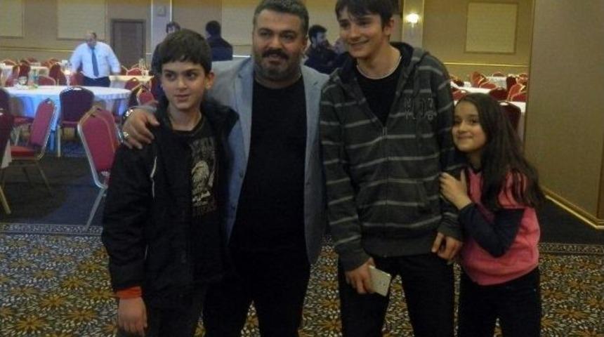 Batı Karadeniz K&uuml;resel Doktorları Tıp Bayramını Kutladı