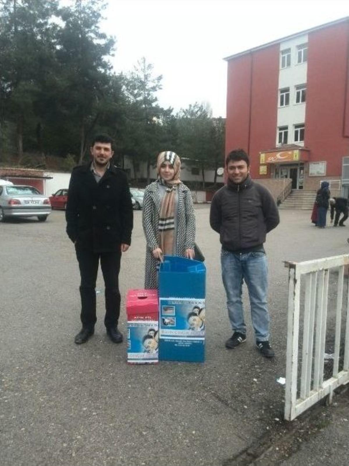 Ak Gen&ccedil;lerin &rsquo;kalemin Kalemi Olsun&rsquo; Projesi