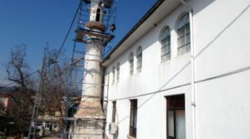 Terziler K&ouml;y&uuml; Camii Onarılıyor