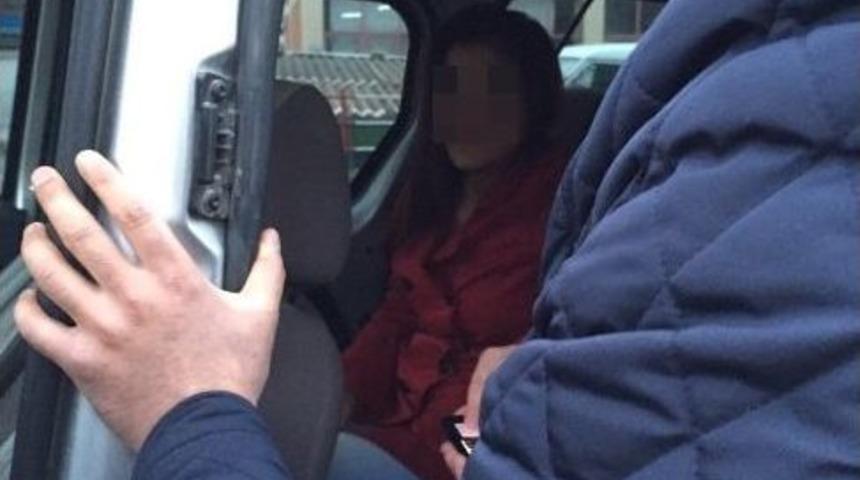 Bilecik&rsquo;te Ka&ccedil;ırılmak İstenen Gen&ccedil; Kız Son Anda Kurtuldu