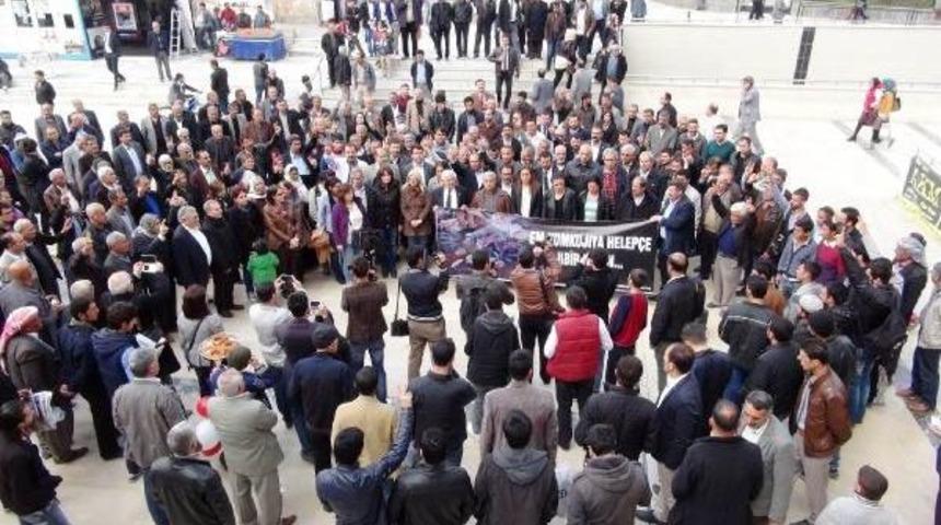 Şanlıurfa'da Halep&ccedil;e Katliamı Protestosu